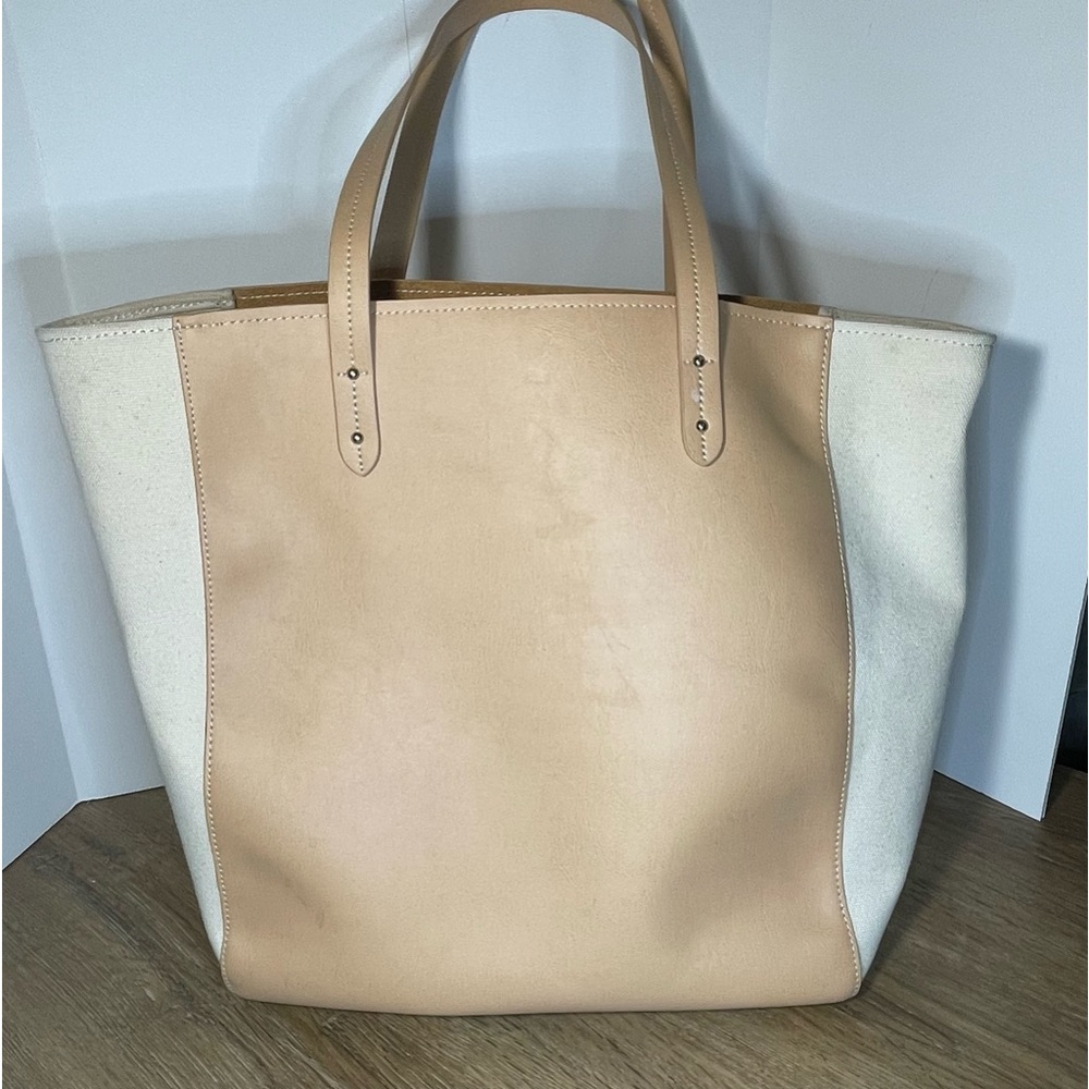 GAP 2018 Work Tote White Canvas Tan Leather With Handles Extra Wallet Purse